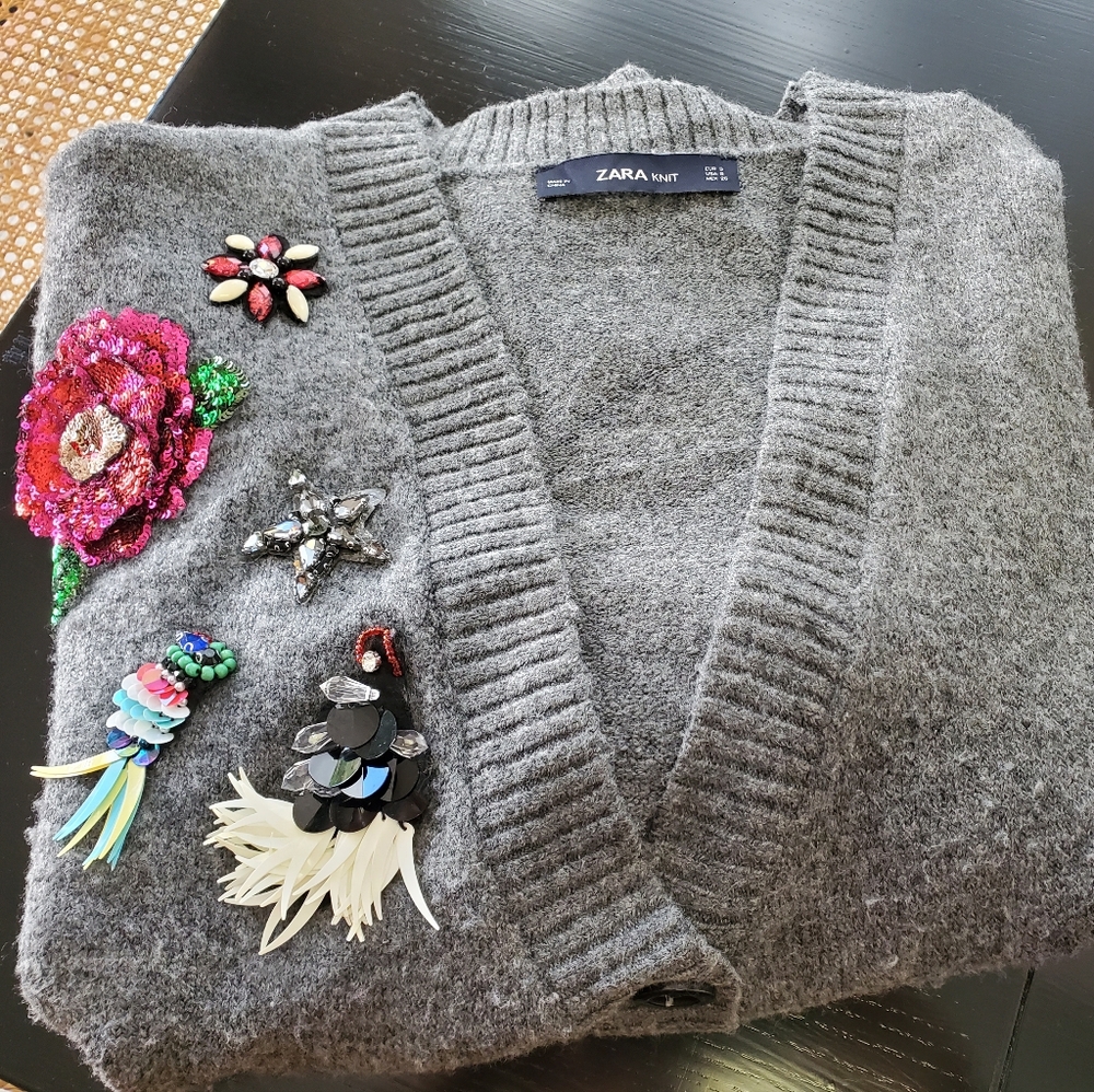 Zara boyfriend sweater size small